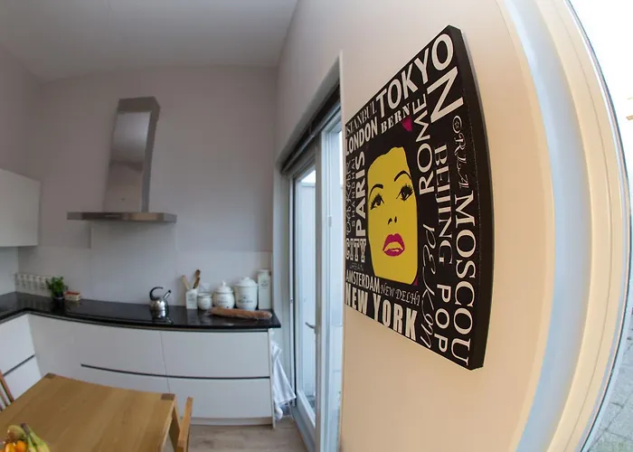 Nocleg ze śniadaniem Marbles 3*